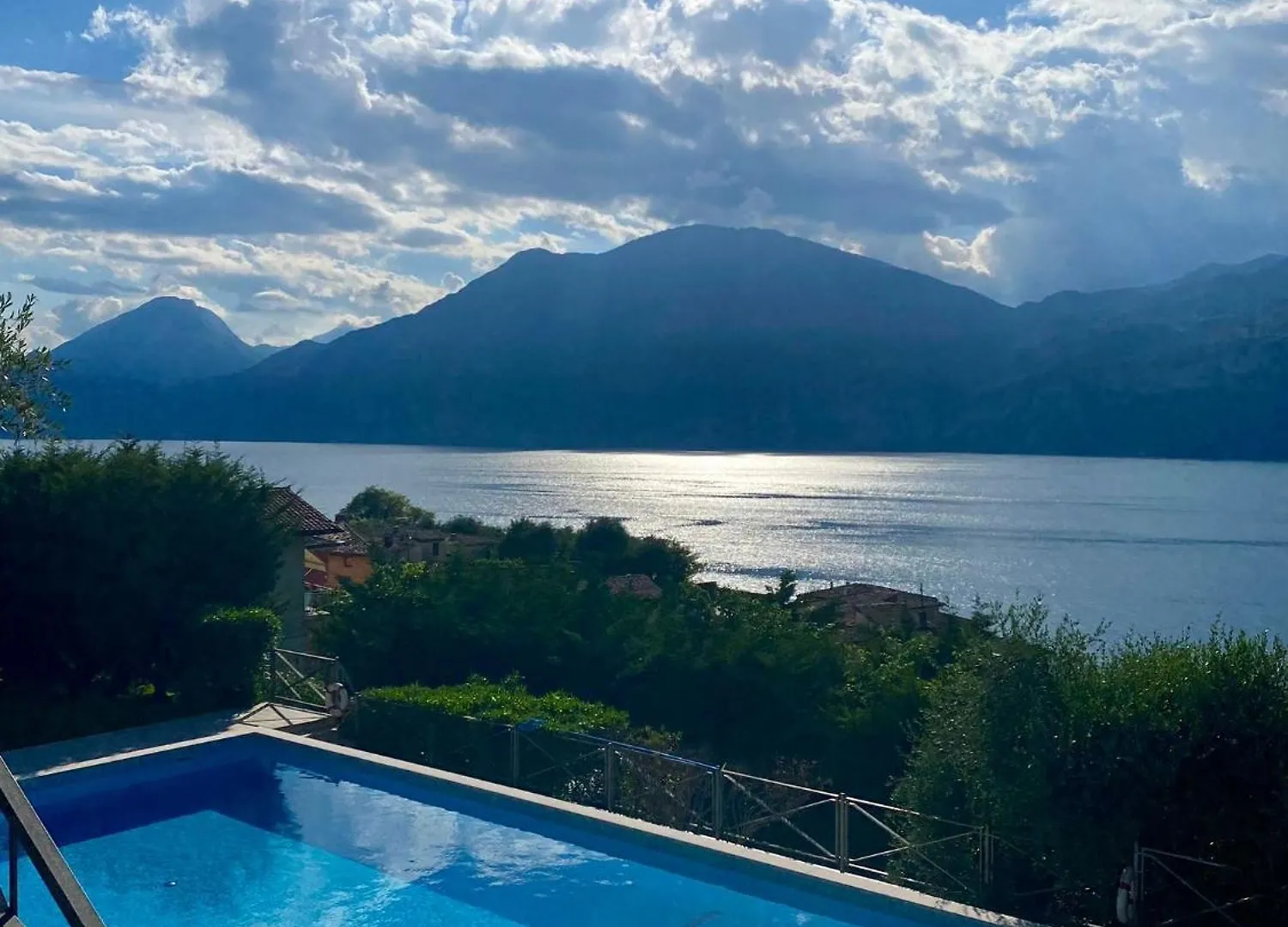 Welcome Traveller Charm Montees Apartment Brenzone sul Garda