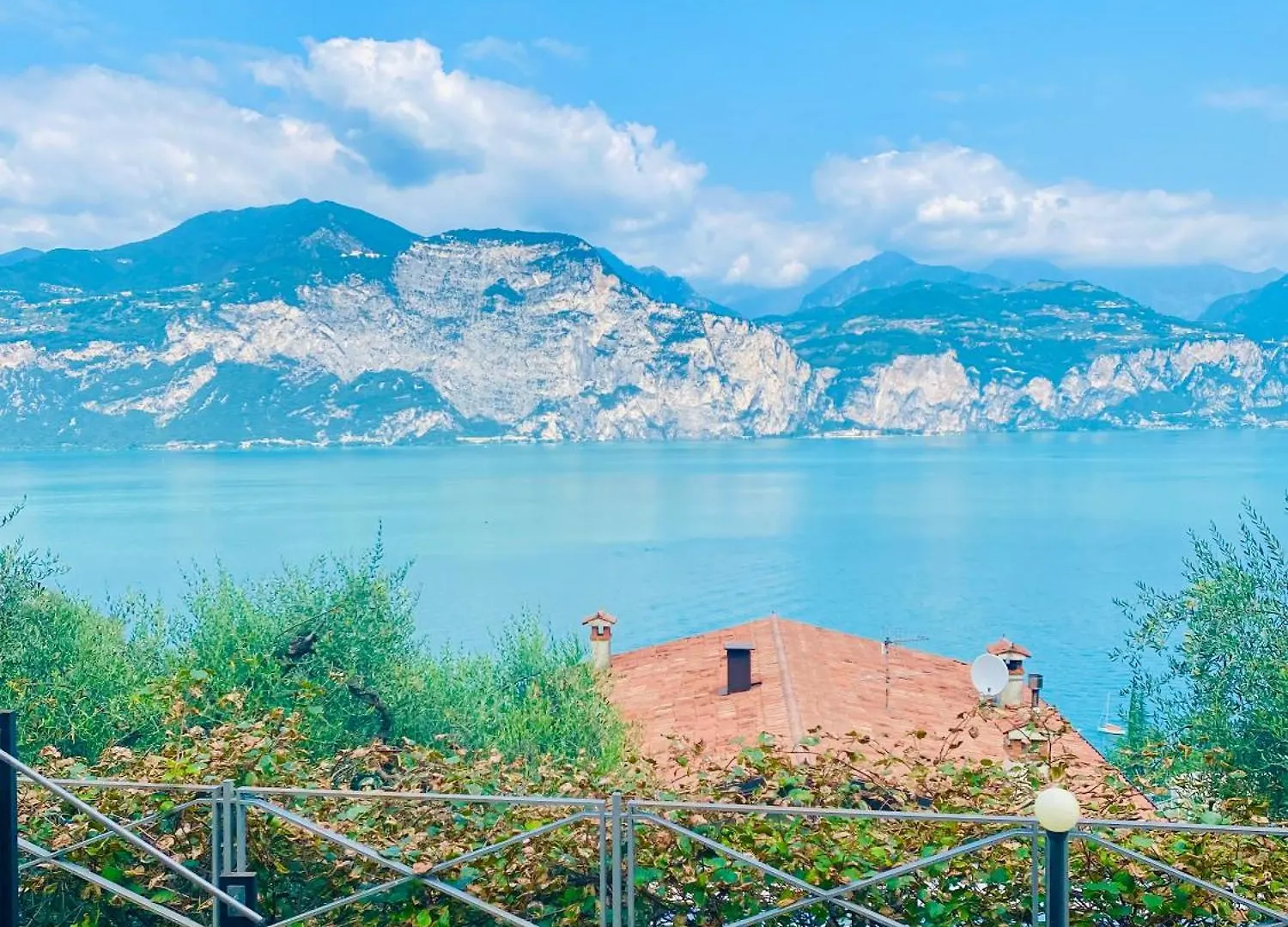 Welcome Traveller Charm Montees Apartment Brenzone sul Garda Italië