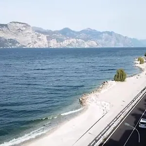 Apartament Haus And Beach, Brenzone sul Garda