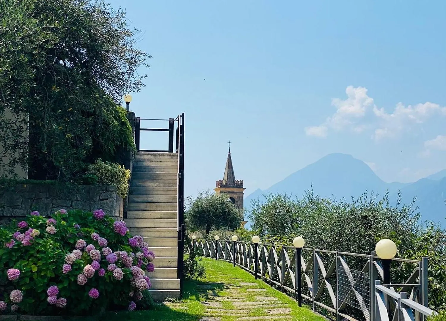 Welcome Traveller Charm Montees Apartment Brenzone sul Garda Italy